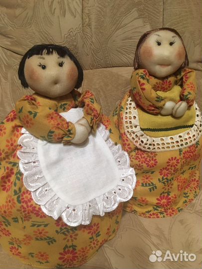 Текстильная кукла-грелка на чайник