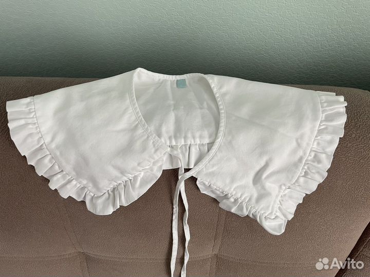 Воротничок белый