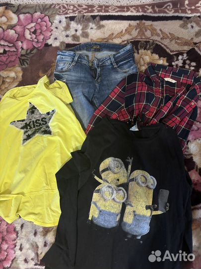 Отдам бесплатно женские вещи