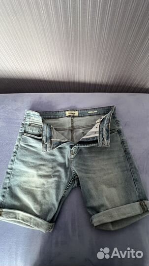 Джинсовые шорты