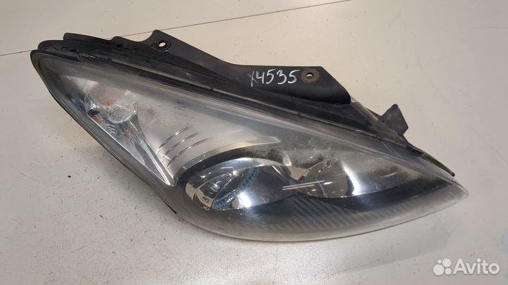 Фара (передняя) Hyundai i30, 2009