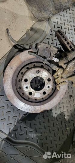 Задние поворотные кулаки Ауди S6c4 S4c4