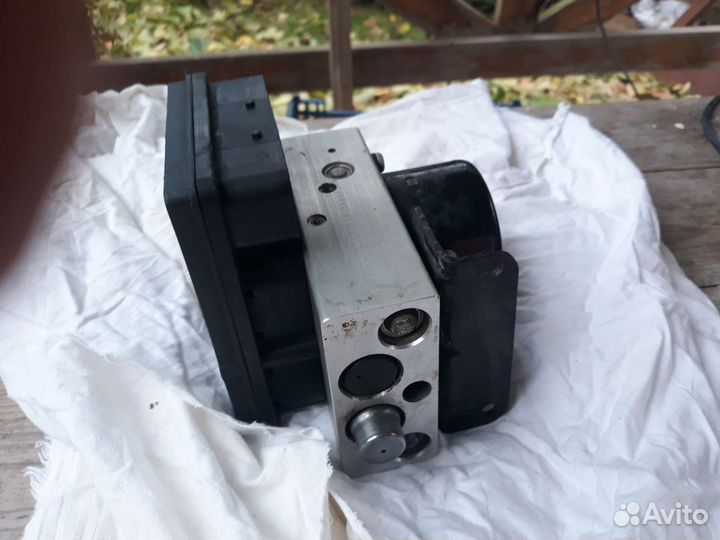 Блок ABS модулятор на rexton