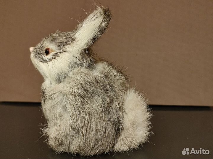 Заяц кролик фигурки с мехом реалистичные