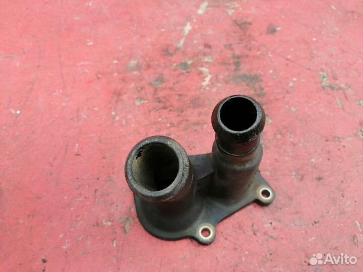 Корпус термостата Ford Focus 2 hwda 2006