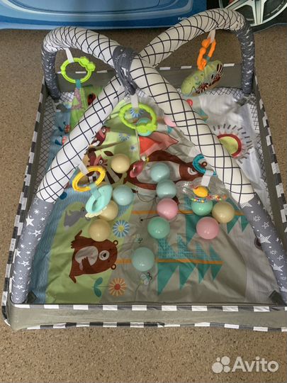 Развивающий коврик для малышей