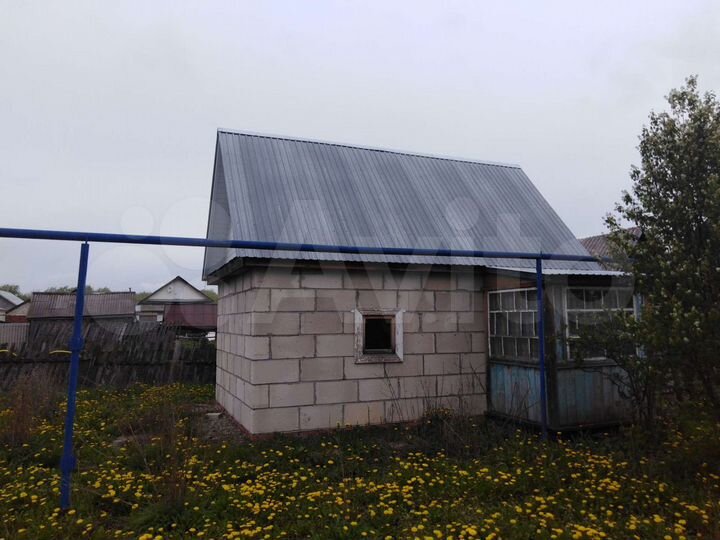 Дом 23 м² на участке 15 сот.