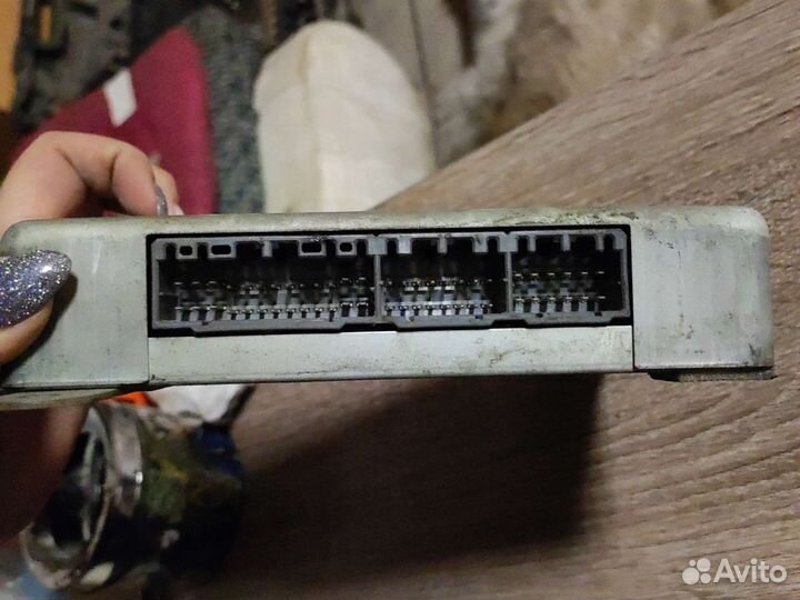 Блок управления Mazda Bongo Friendee SGL5 WL-T