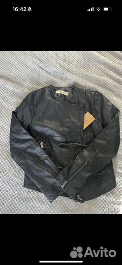 Куртка кожаная женская