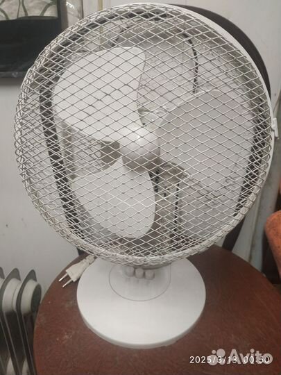 Вентилятор настольный бу