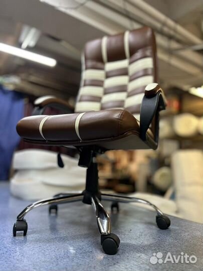 Компьютерное кресло