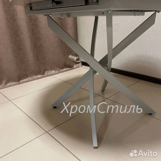 Круглый кухонный стол 