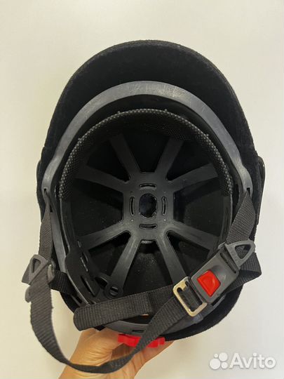 Шлем для верховой езды