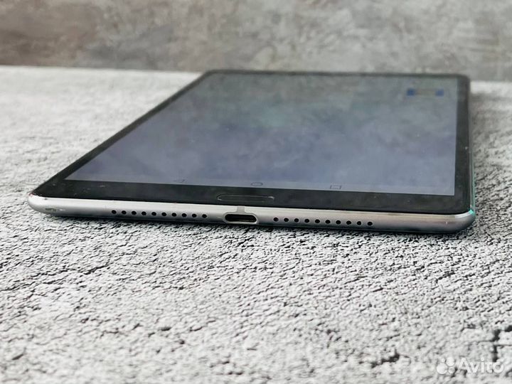 Планшет Huawei MediaPad M5 8.4 LTE 64GB