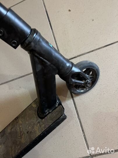 Трюковой самокат tech team VooDoo