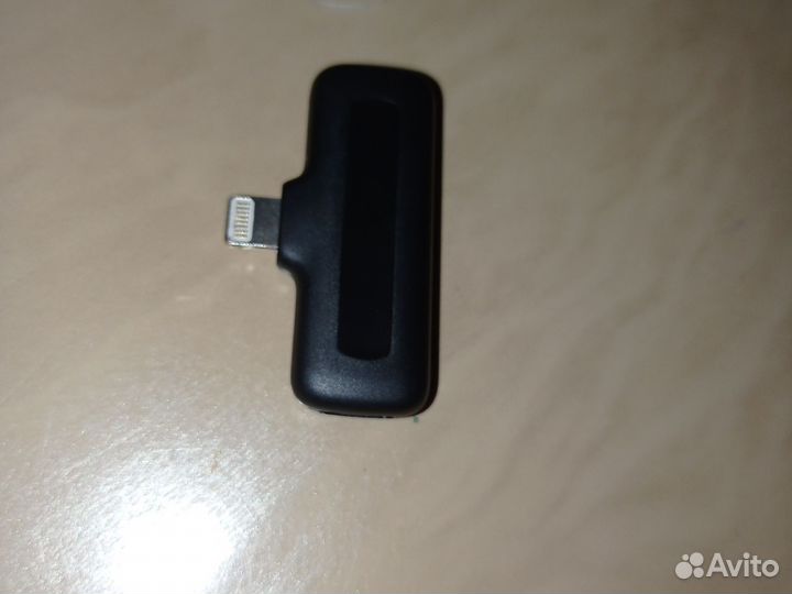 Продаю микрофон для айфона