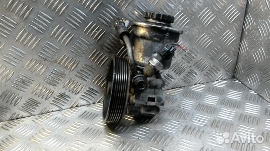 Насос гу дизельный toyota avensis T25 (89U17BT01)