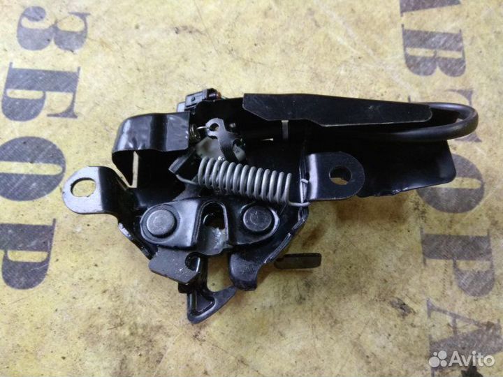 Замок капота Toyota Highlander 2 2007-2013