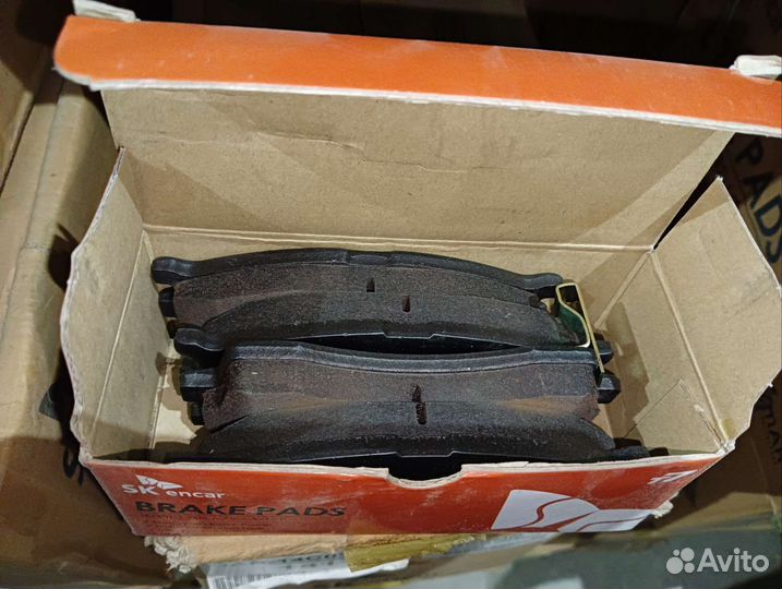 Тормозные колодки Kia Spectra (1)