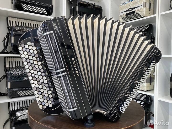 Баян Hohner Morino