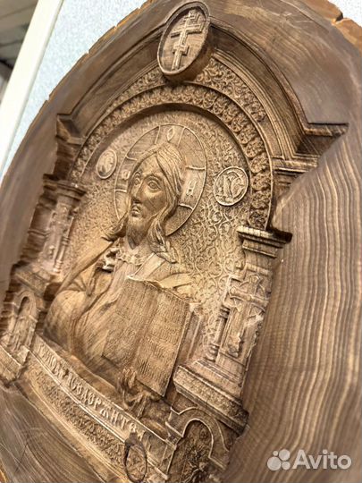 Икона деревянная резная
