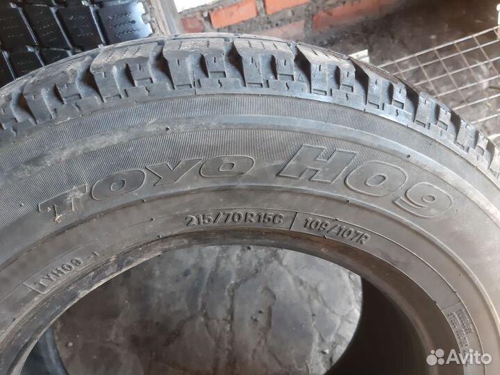 Toyo H09 215/70 R15C 109R