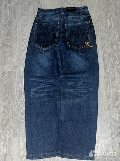 Джинсы Rocawear