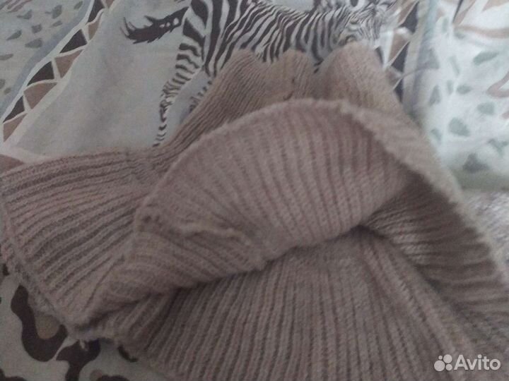 Одежда на шею