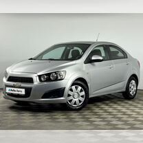 Chevrolet Aveo 1.6 AT, 2013, 115 097 км, с пробегом, цена 915 000 руб.