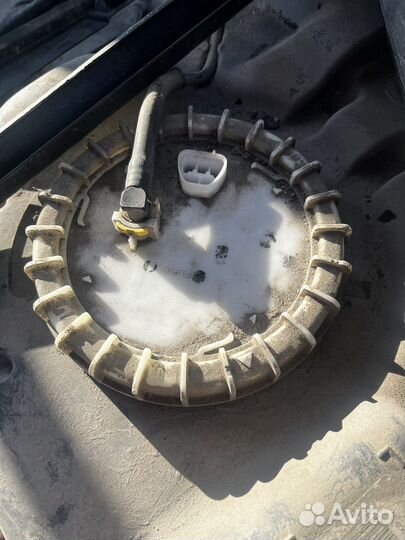 Топливный насос бензонасос lexus rx3 2009-2015