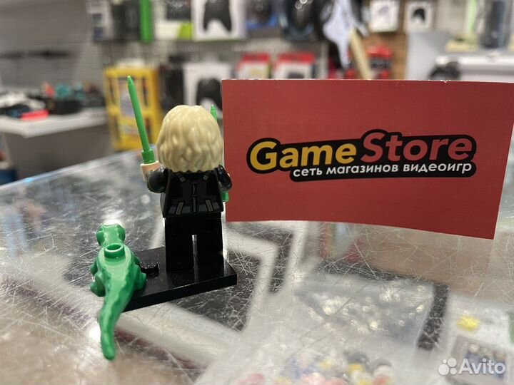 Минифигурка Lego Сильви 71031-7