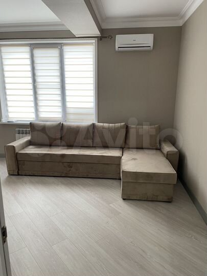 2-к. квартира, 65 м², 6/6 эт.