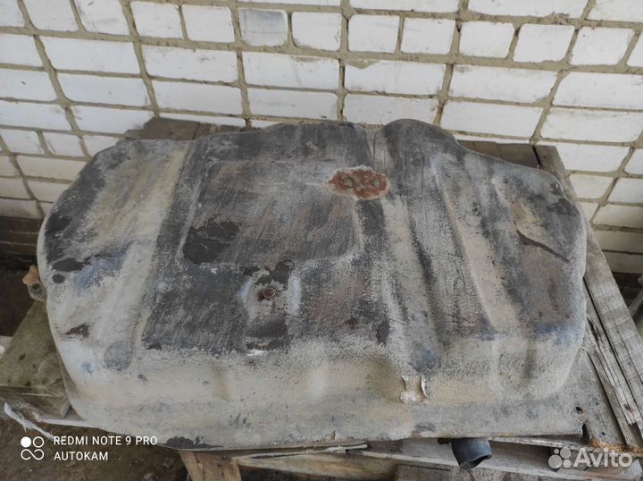 Бак топливный Mazda 626 ge