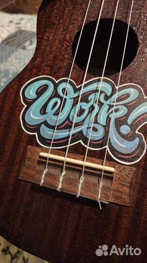 Гитара укулеле