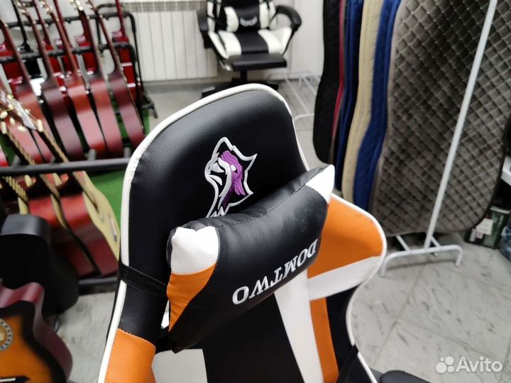 Геймерское игровое компьютерное кресло