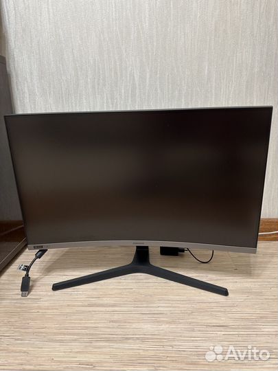 Монитор 240hz, Full HD. Samsung C27RG50FQI