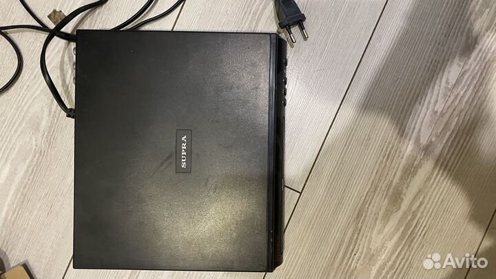 DVD проигрыватель supra DVS-200X