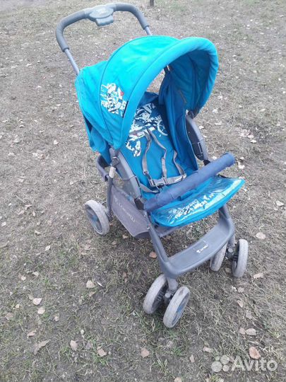 Прогулочная коляска