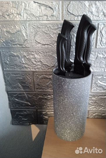 Подставка для ножей