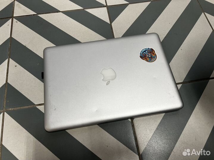 Apple MacBook Pro 13