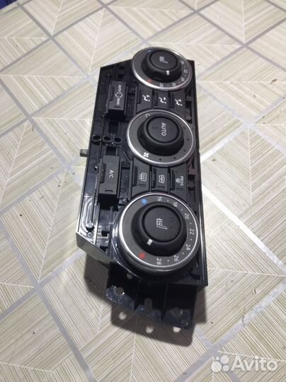 Блок управления отопителем Freelander 2