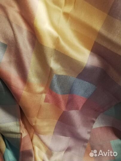 Палантин новый натуральный шелк