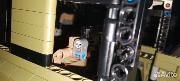 Lego technic 42110 land rover defender