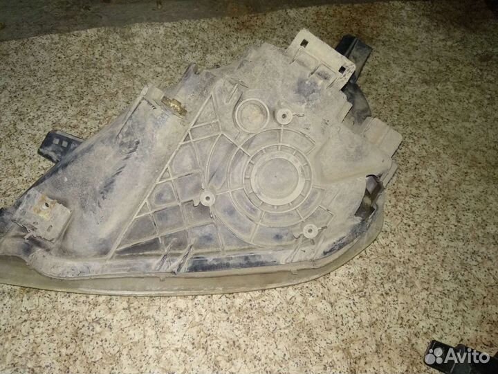 Фара honda stream