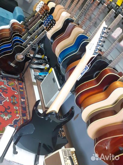 Семиструнная электрогитара Ibanez