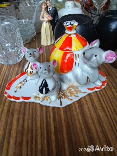 Фарфоровые статуэтки мыши Вербилки