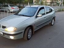 Renault Megane 1.4 MT, 2000, 233 500 км, с пробегом, цена 220 000 руб.