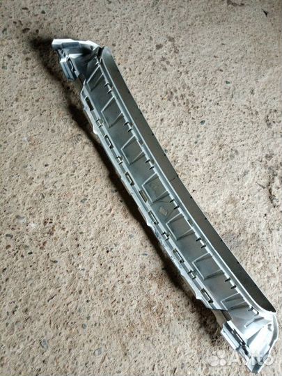 Решетка радиатора Renault Fluence