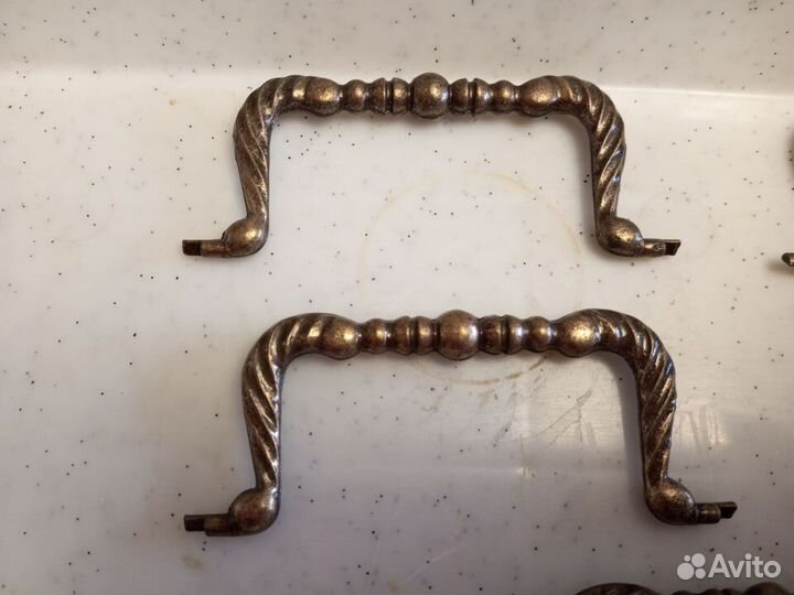 Мебельные ручки