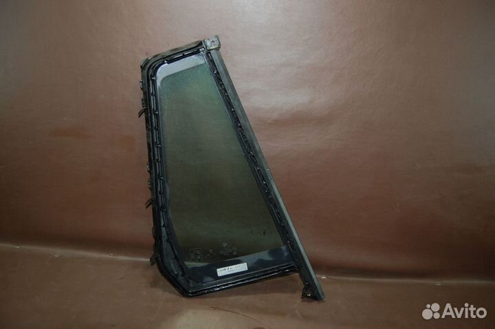 Форточка задняя левая - BMW X3 G01 (2017-н.в.)